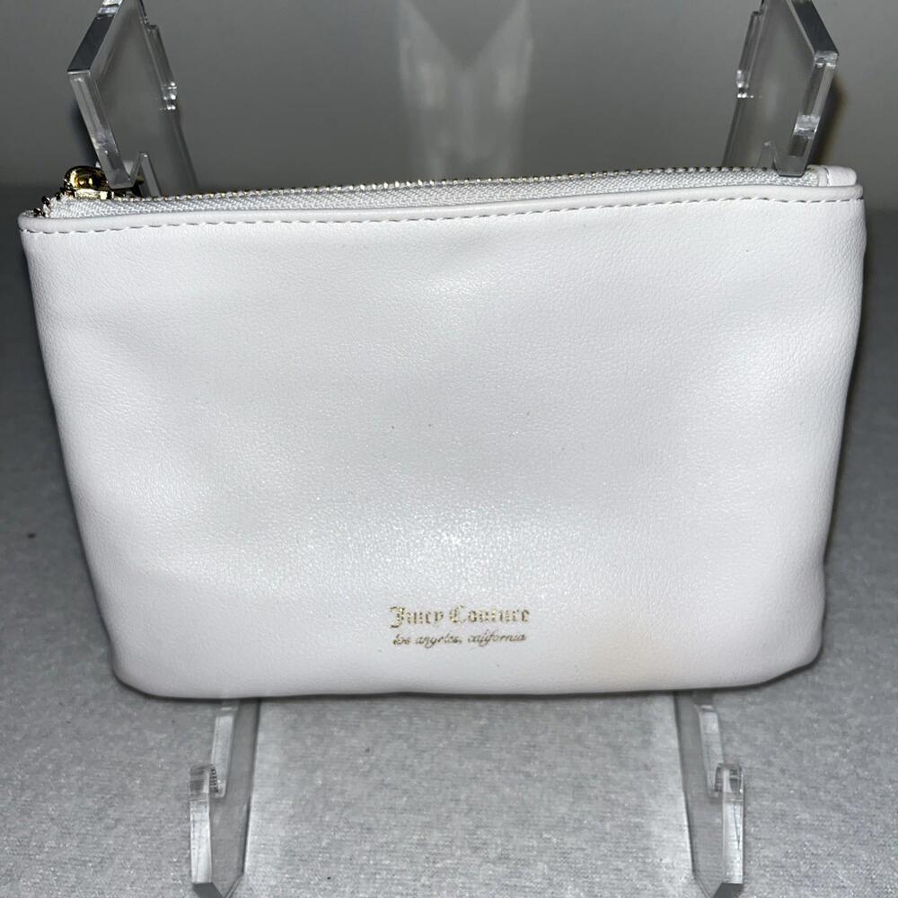 Juicy Couture White Cosmetic Make-up Pouch Wristlet  Bag  Zip 7" x 5"